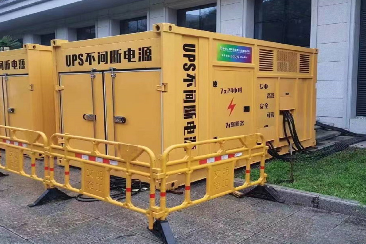 滴道发电机租赁施工现场